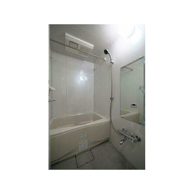 同タイプ上階の写真です(風呂)