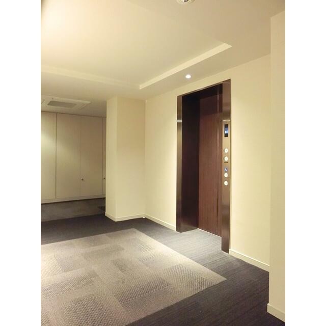 エレベーターホール