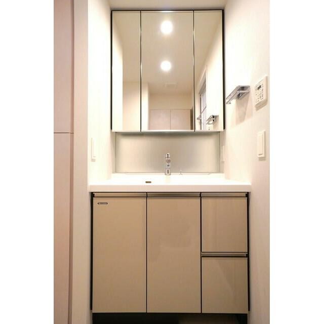 ※写真は同タイプ住戸です。(内装)