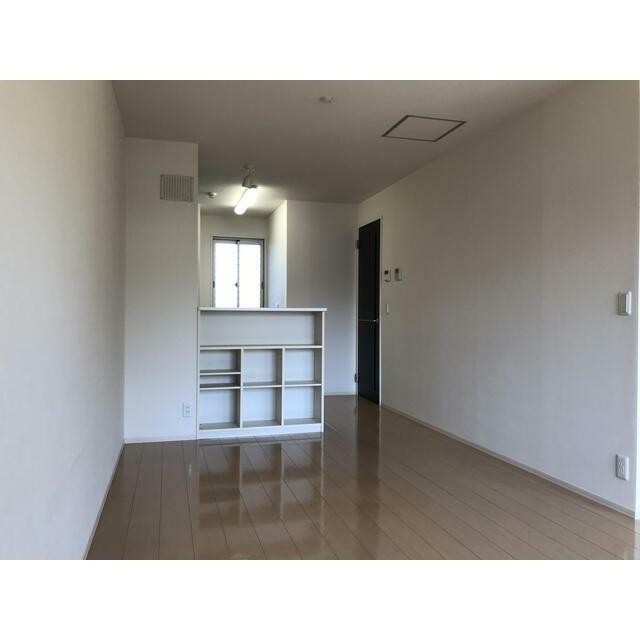 リビング（1906）(居間)