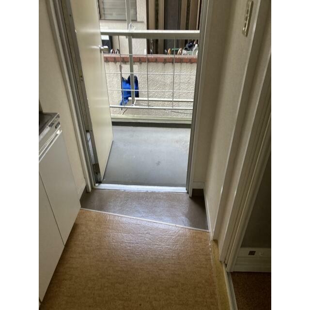 (玄関)
