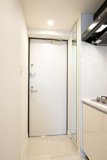 ※同仕様写真含む(玄関)