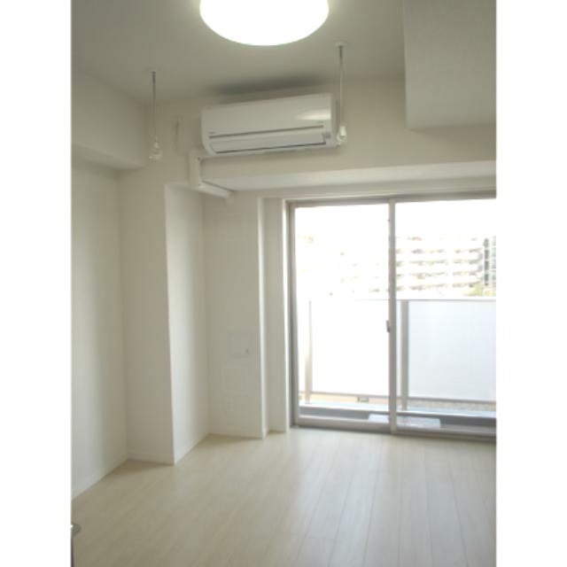 ※同仕様写真含む(居間)