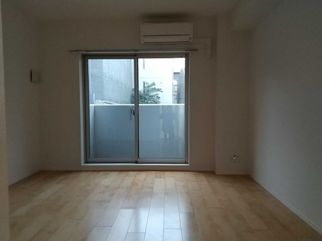 ※同仕様写真含む(居間)