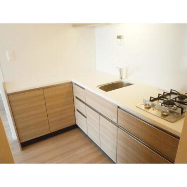 ※写真は同タイプ住戸です。(キッチン)