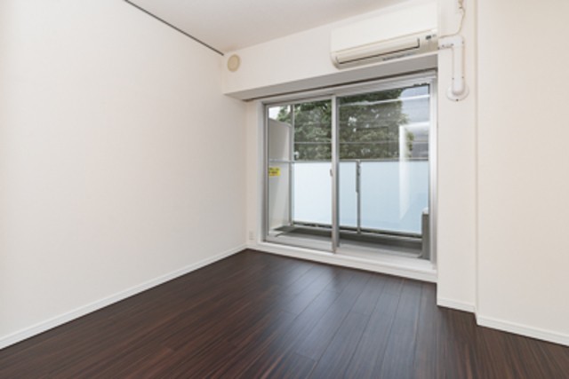 ※写真は同タイプ住戸です。(居間)