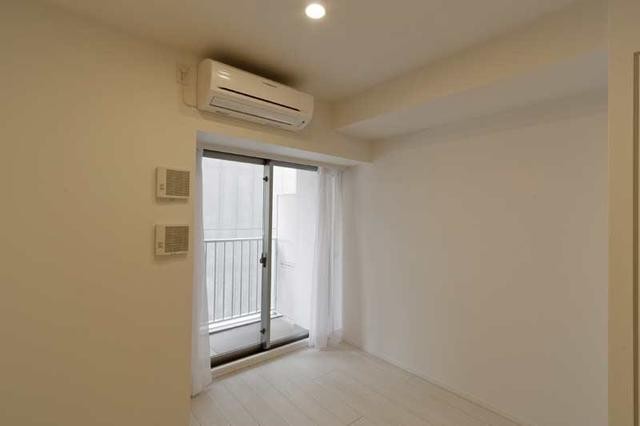 ※写真は同タイプ住戸です。(居間)