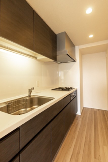 ※写真は同タイプ住戸です。(キッチン)