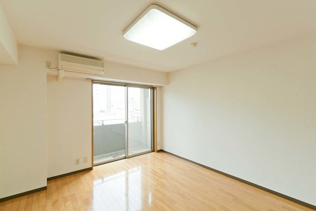 ※写真は同タイプ住戸です。(居間)