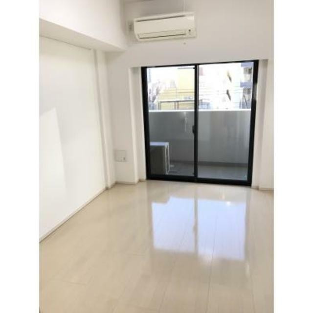 ※写真は同タイプ住戸です。(居間)