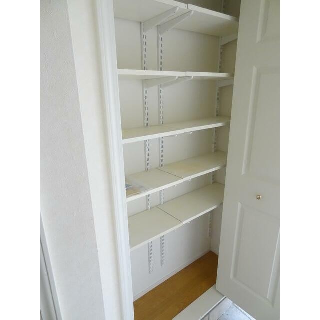 シューズボックス