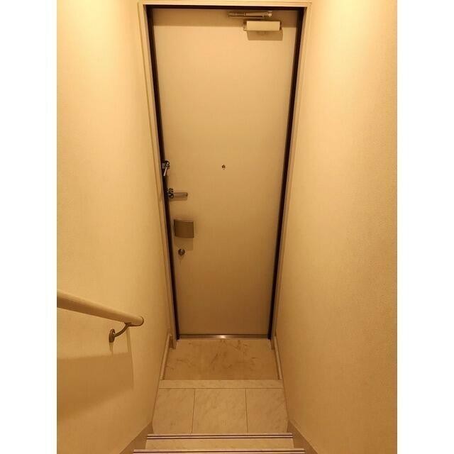 (玄関)
