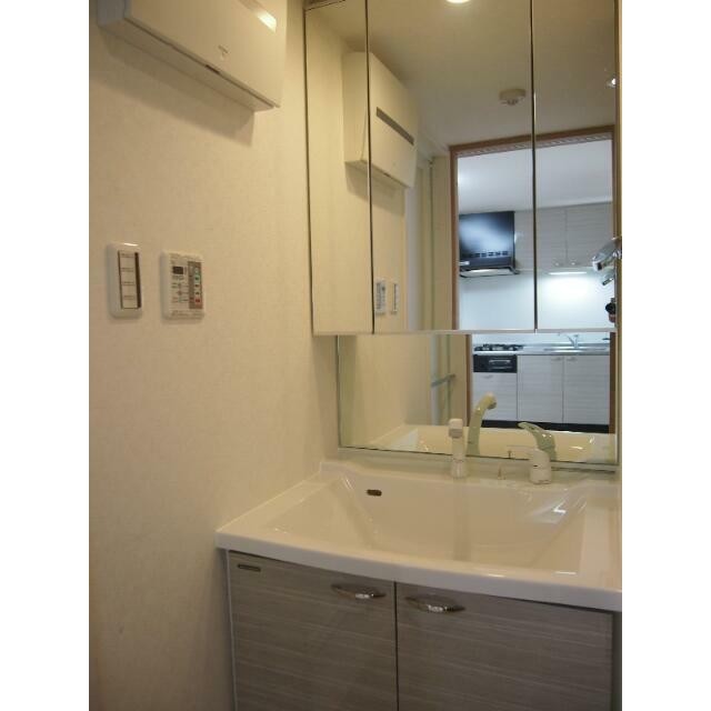 独立洗面台(内装)