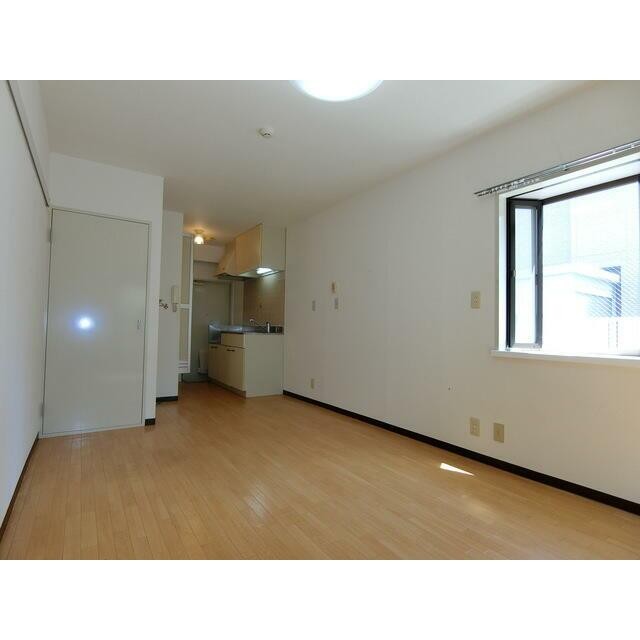 ※別部屋の参考写真になります。