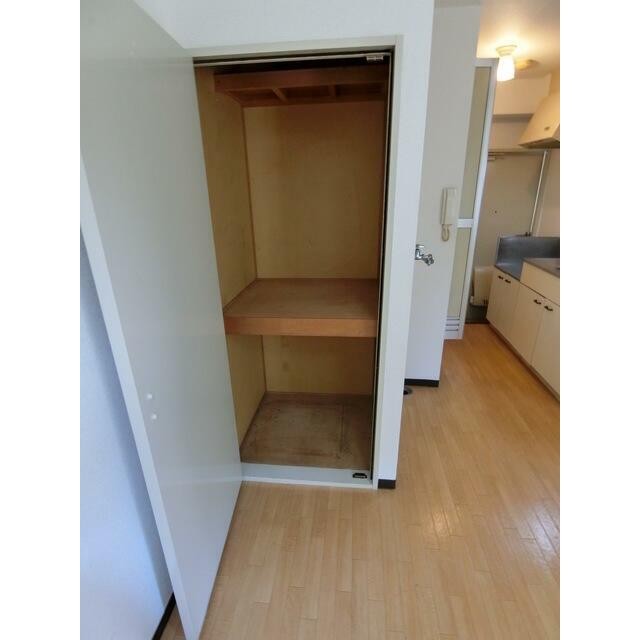 ※別部屋の参考写真になります。(内装)