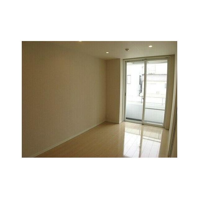 洋室 ※2012年11月撮影(居間)