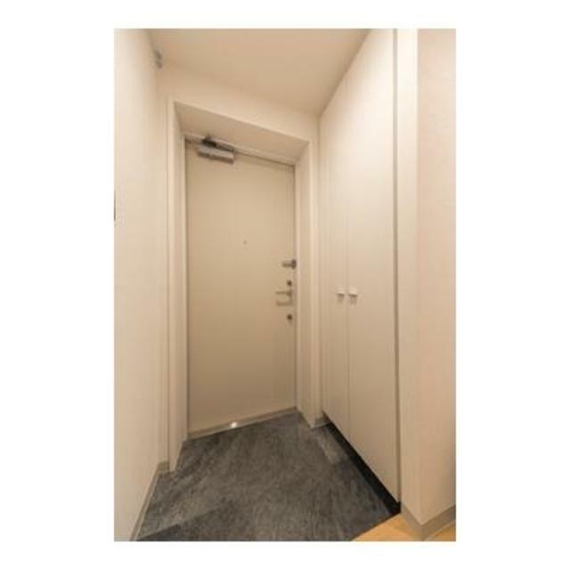 ※同仕様写真含む(玄関)