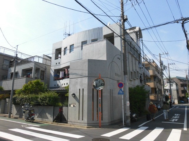 世田谷区三軒茶屋1丁目 【賃貸居住】マンション