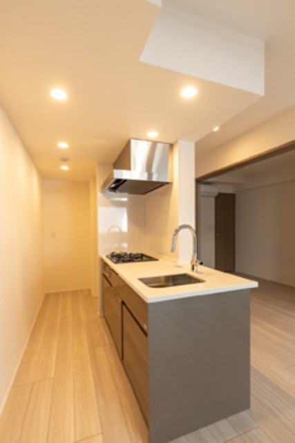 ※写真は同タイプ住戸です。(キッチン)