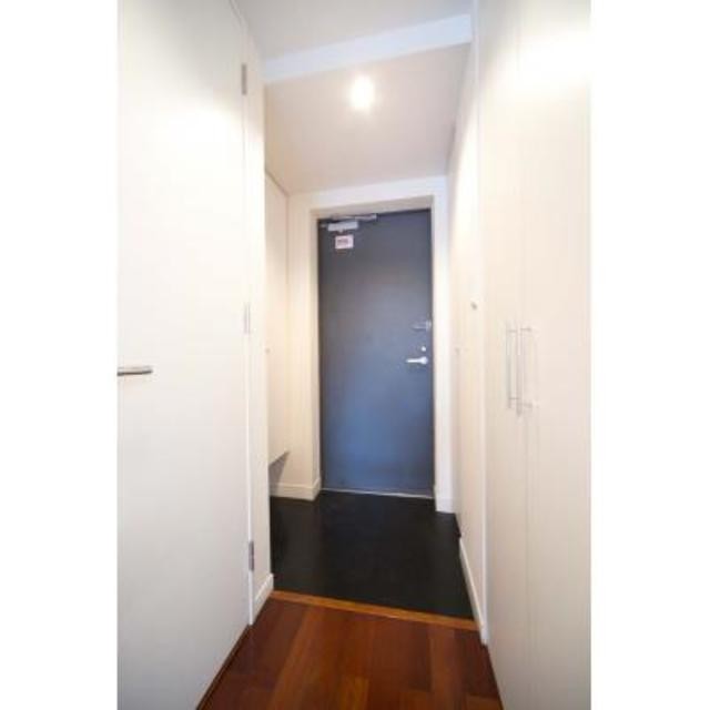 ※写真は同タイプ住戸です。(玄関)