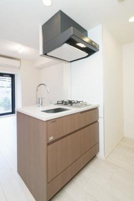 ※写真は同タイプ住戸です。(キッチン)