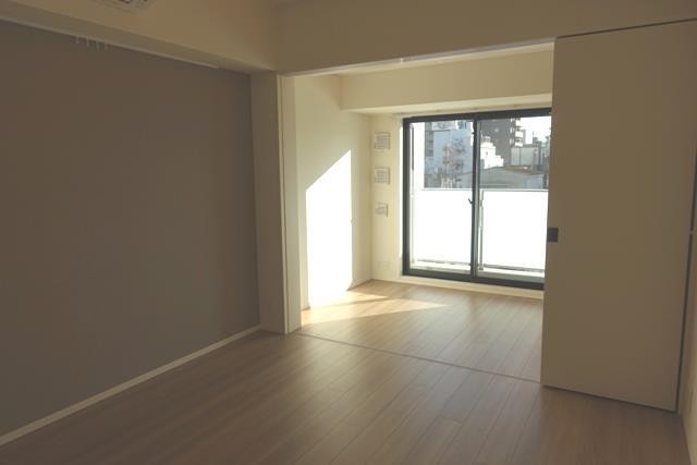 ※写真は同タイプ住戸です。(居間)