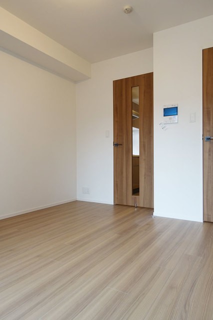 ※写真は同タイプ住戸です。(居間)