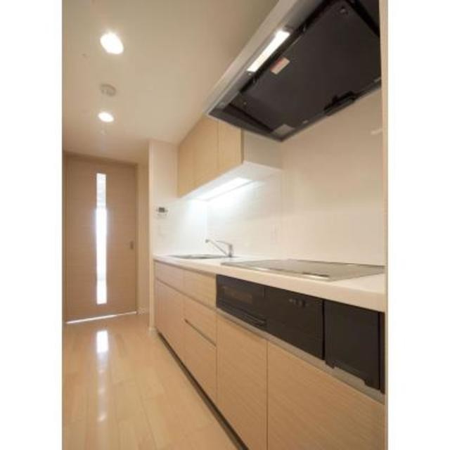 ※写真は同タイプ住戸です。(キッチン)