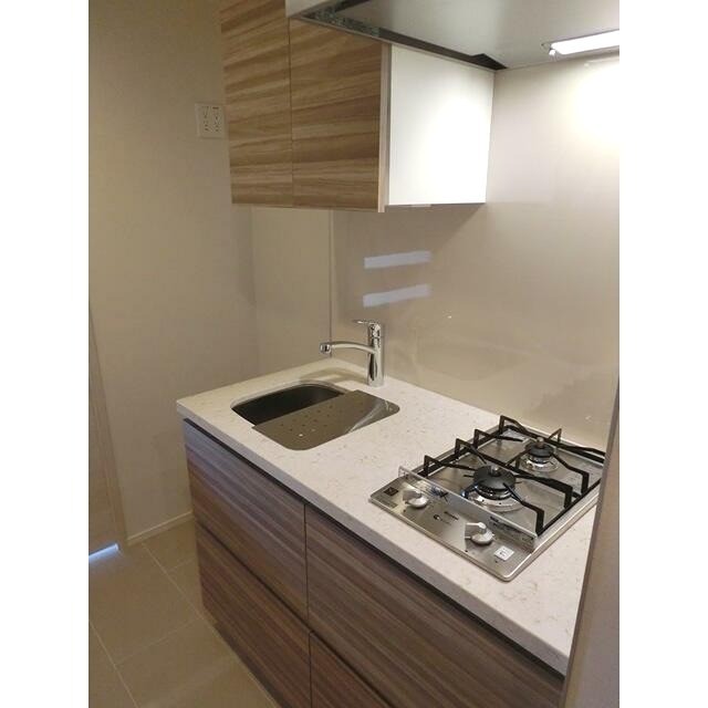 BRタイプ2015年3月撮影 同タイプ803号室の写真です。(キッチン)