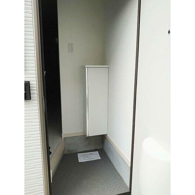 (玄関)