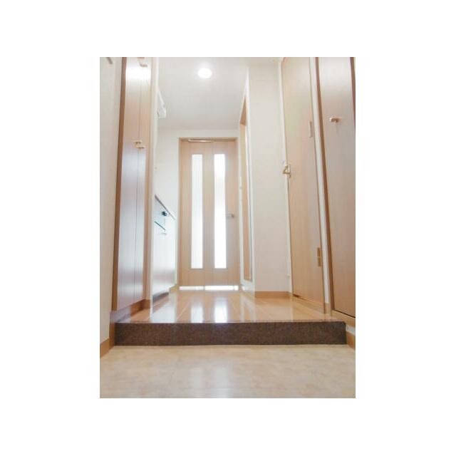 同タイプ参考写真(玄関)