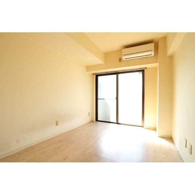 居室 ※同物件・同仕様画像(居間)