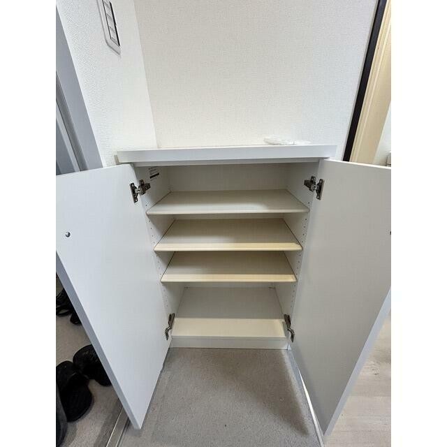 シューズボックスあり