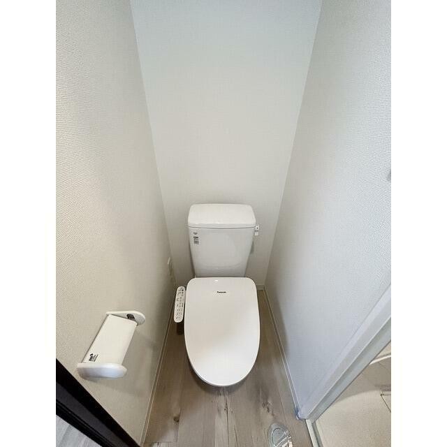 温水洗浄便座(内装)