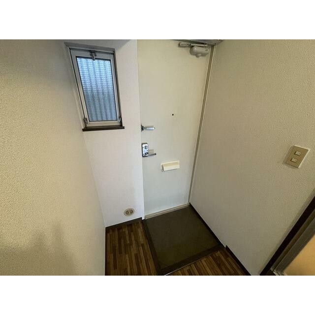(玄関)