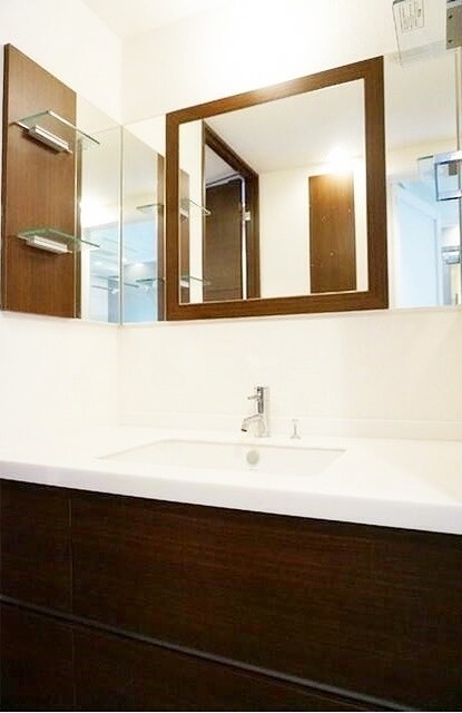 ※同仕様写真含む(内装)