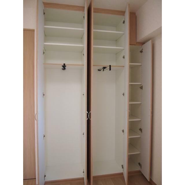 クローゼット(内装)