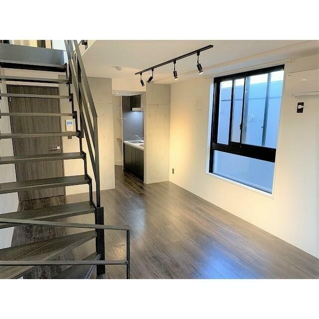 下階(キッチン)