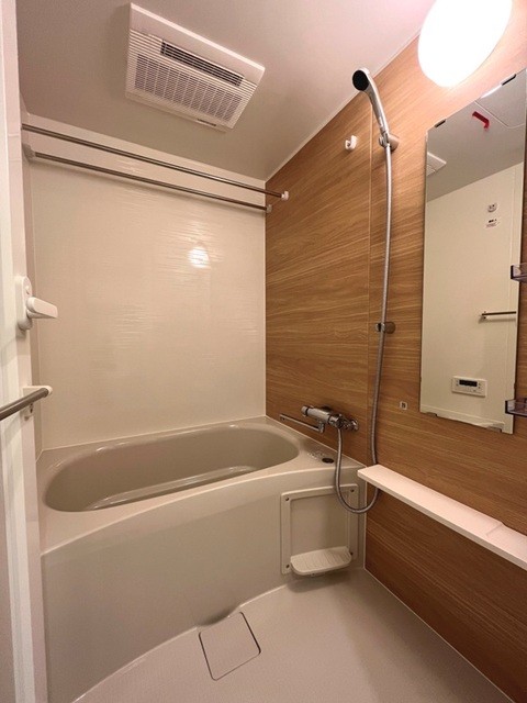 ※写真は同タイプ住戸です。(風呂)