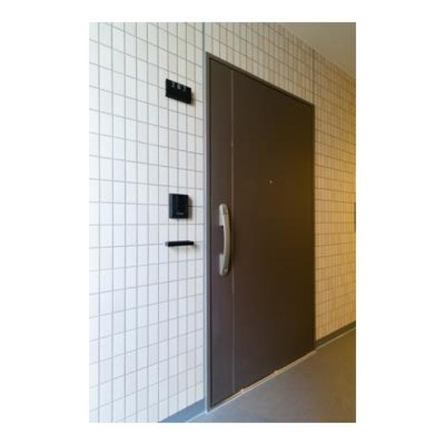 ※写真は同タイプ住戸です。(玄関)