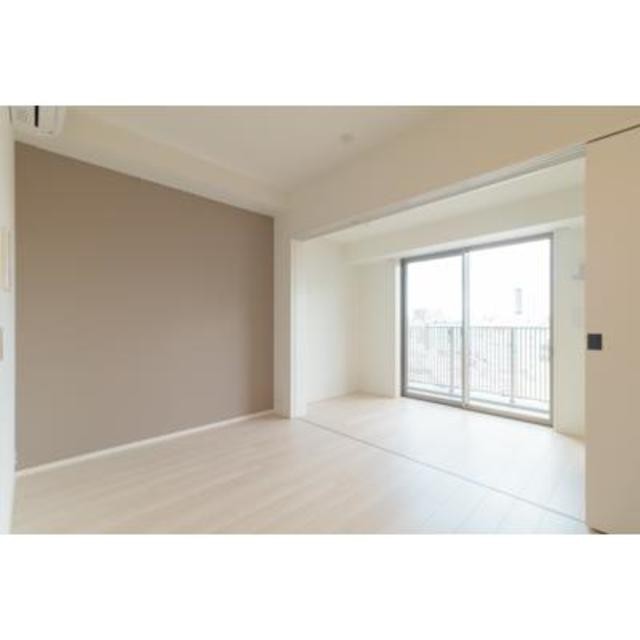 ※写真は同タイプ住戸です。(居間)