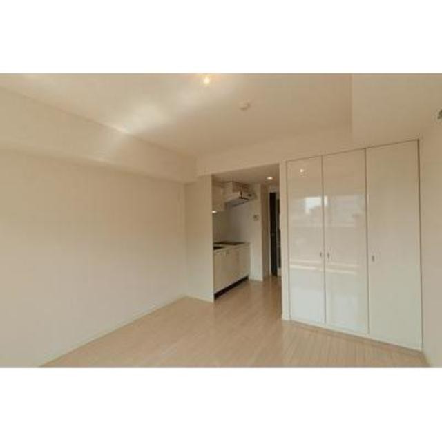 ※写真は同タイプ住戸です。(居間)