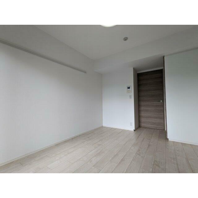 (居間)