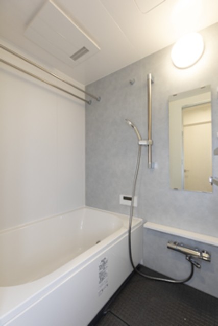 ※写真は同タイプ住戸です。(風呂)