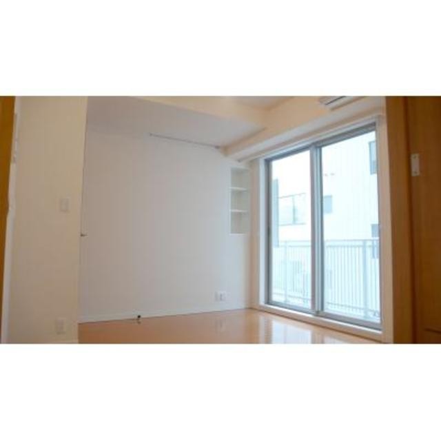 ※写真は同タイプ住戸です。(居間)