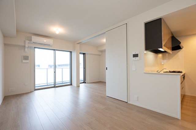 ※写真は同タイプ住戸です。(居間)