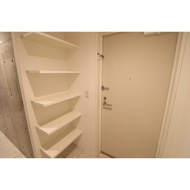 ※同仕様写真(玄関)