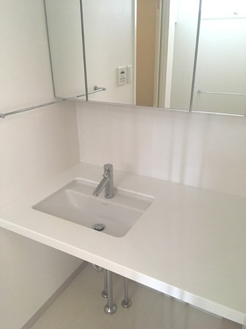 ※同仕様写真(内装)