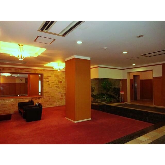 エントランス：2016年4月撮影