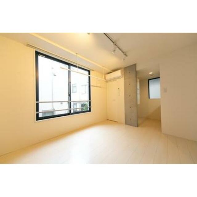 ※同仕様写真含む(居間)